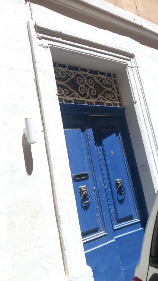 Door Nine -Townhouse With Harbour Views Villa Il-Furjana Buitenkant foto