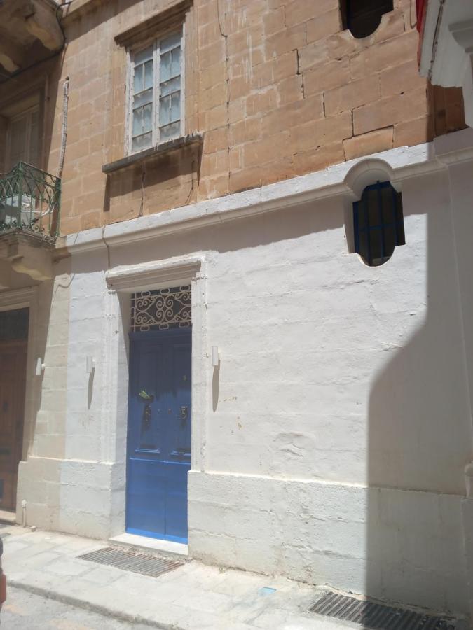 Door Nine -Townhouse With Harbour Views Villa Il-Furjana Buitenkant foto