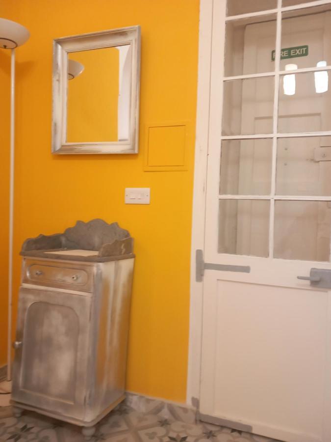 Door Nine -Townhouse With Harbour Views Villa Il-Furjana Buitenkant foto